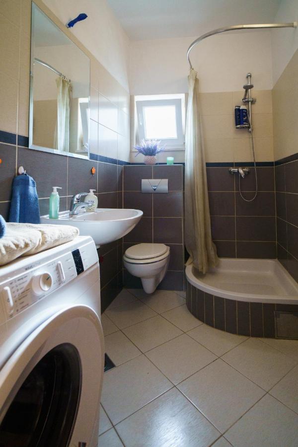 Apartment “Bel Ponte” コマルナ エクステリア 写真